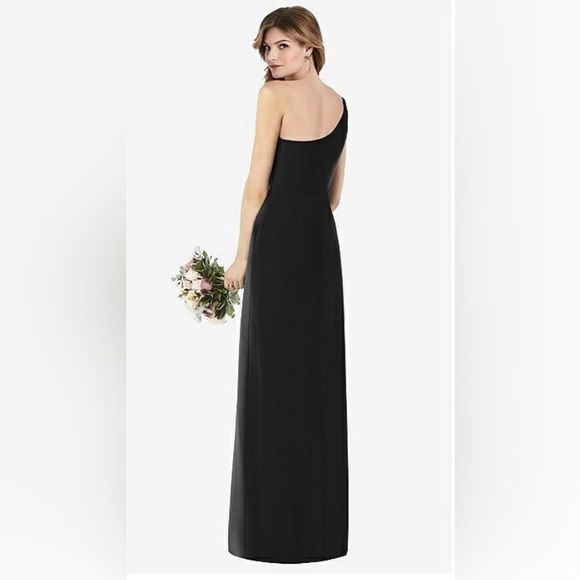ONE-SHOULDER CREPE TRUMPET GOWN WITH FRONT SLIT IN BLACK|SZ 18| NWT - Picture 2 of 5